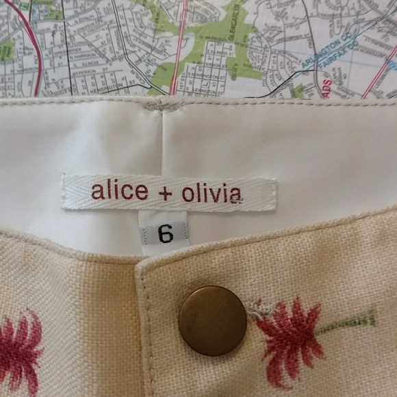 Alice + Olivia Palm Tree Print Pant - Picture 7 of 7